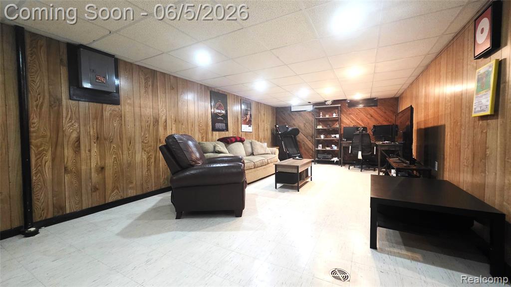 16017 Chestnut Street, Roseville, MI 48066 — Photo 29