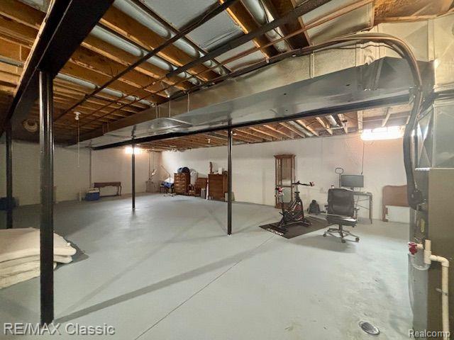 47461 SCENIC CIRCLE Drive N, Canton, MI 48188 — Photo 21