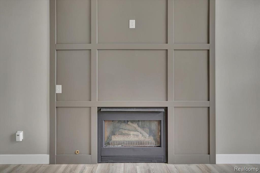 7341 Wood Pointe Drive, Almont, MI 48003 — Photo 10