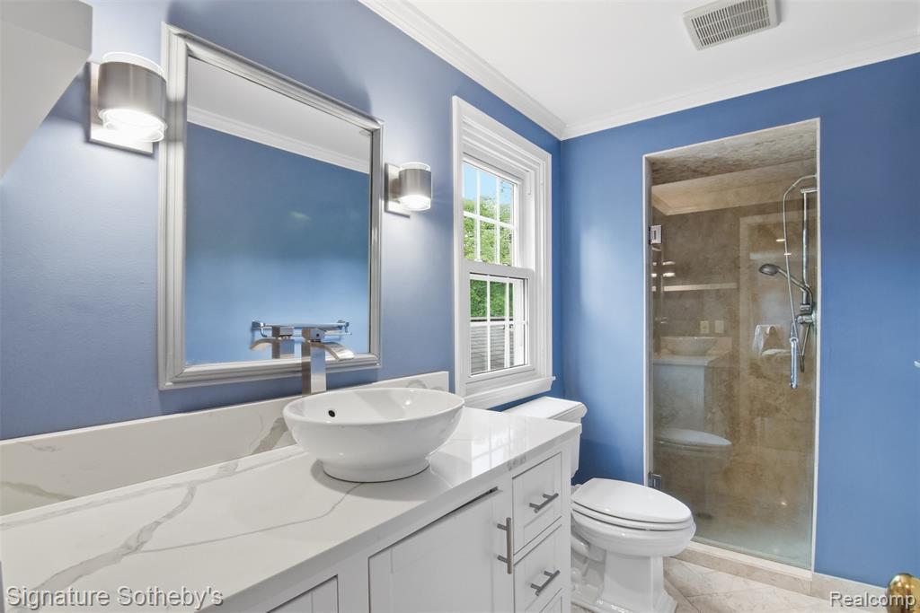4784 Walnut Lake Road, Bloomfield Hills, MI — Photo 10
