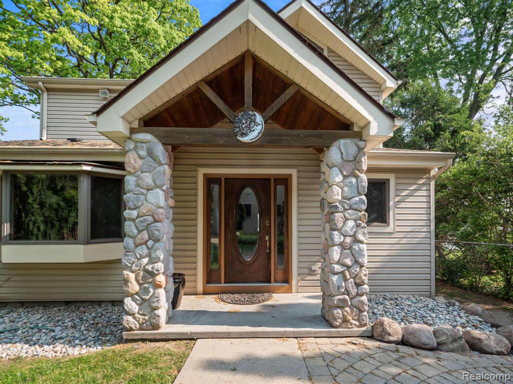 7028 Terrell Street, Waterford, MI — Photo 14
