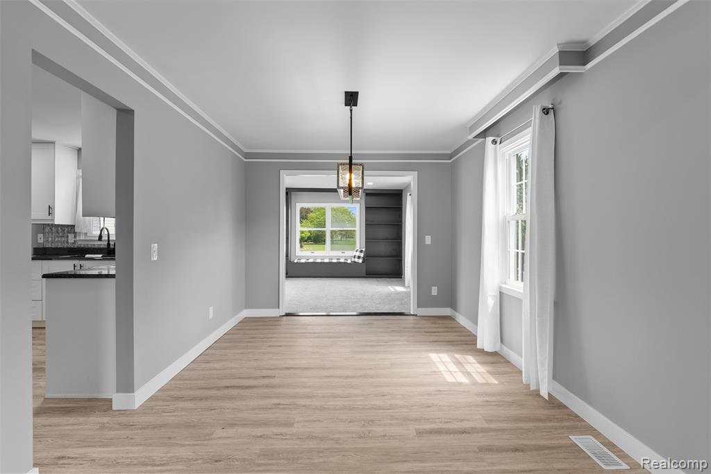 9302 Claridge Dr Drive, Davison, MI 48423 — Photo 9