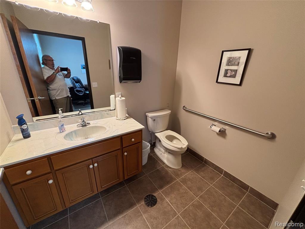 7191 E Imlay City Road, Imlay City, MI 48444 — Photo 25