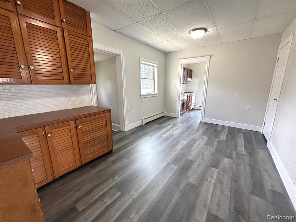 65 N Washington Street, Oxford, MI 48371 — Photo 5