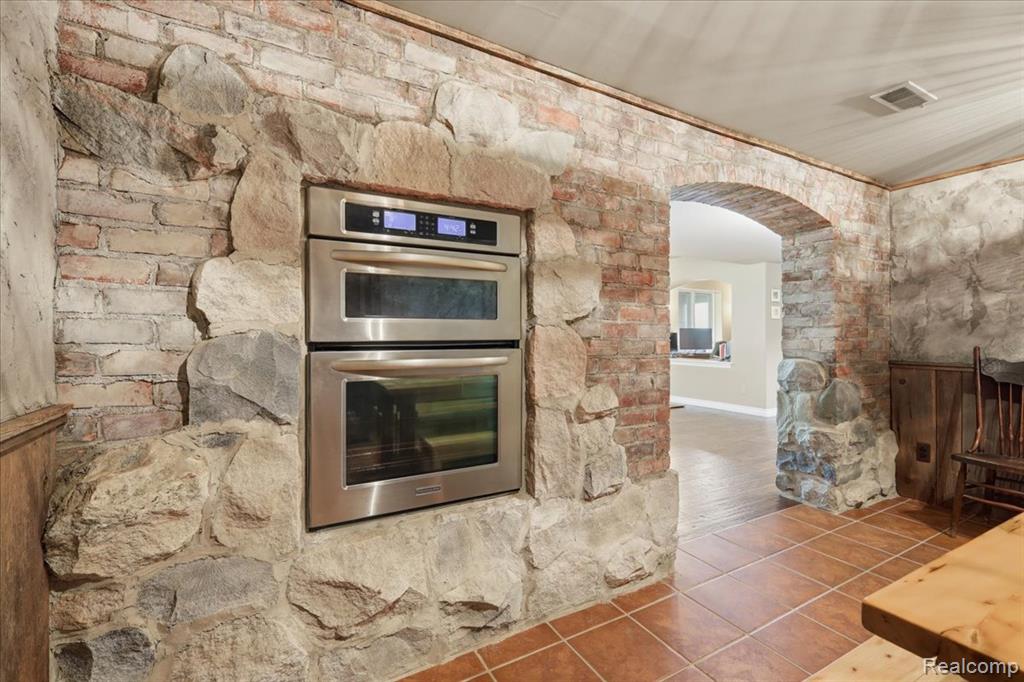 9095 S Saginaw Road, 8, Grand Blanc, MI 48439 — Photo 55