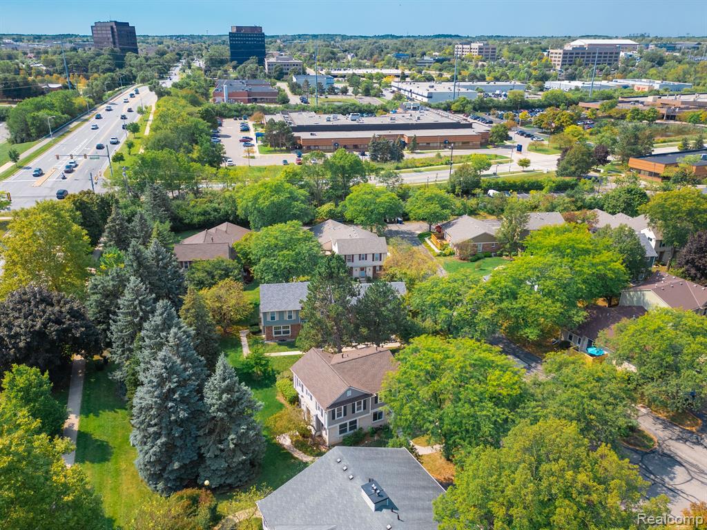 2960 WHITTIER Court, Ann Arbor, MI 48104 — Photo 25