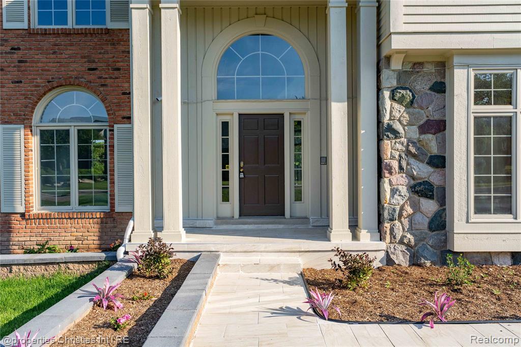 4802 Panorama Circle, West Bloomfield, MI 48323 — Photo 3