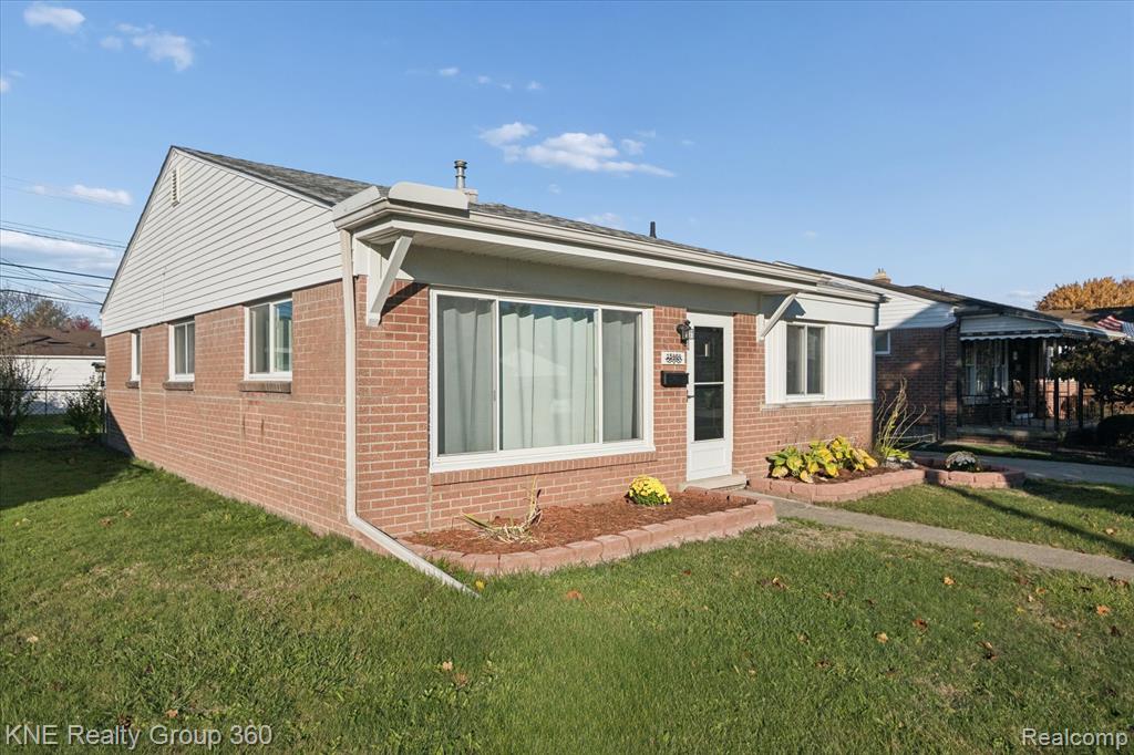 15464 Mulberry Street, Southgate, MI 48195 — Photo 2