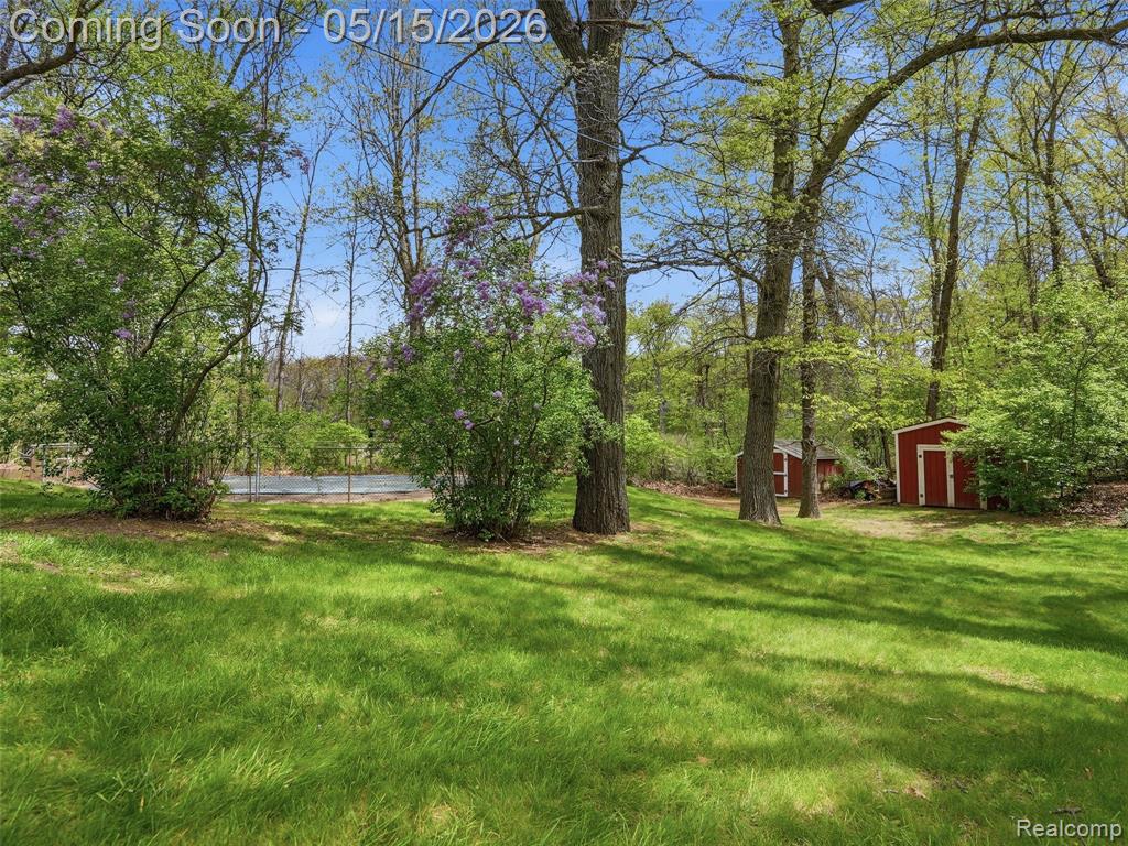 8645 Fieldcrest Drive, Brighton, MI 48116 — Photo 37