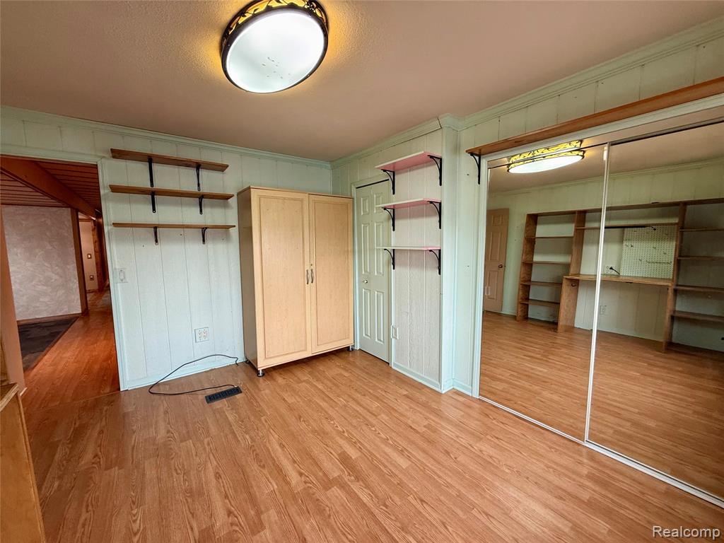 277 Glengarry Ct. W, Highland, MI — Photo 18