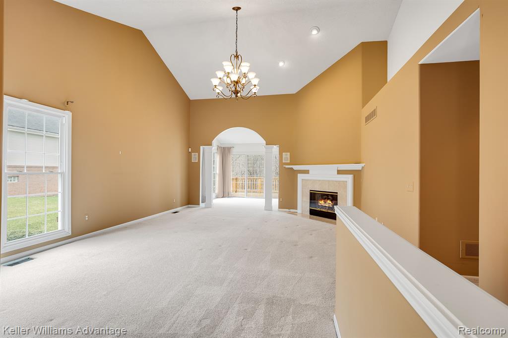 39438 VILLAGE RUN Drive, Northville, MI 48168 — Photo 8