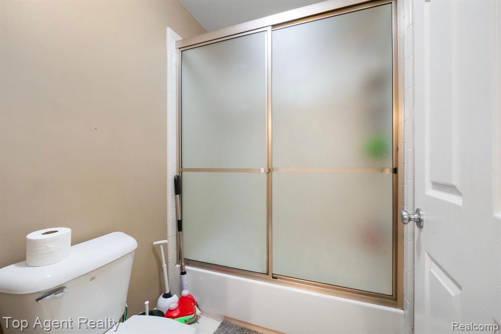 48869 Woodson Way, Canton, MI 48187 — Photo 33