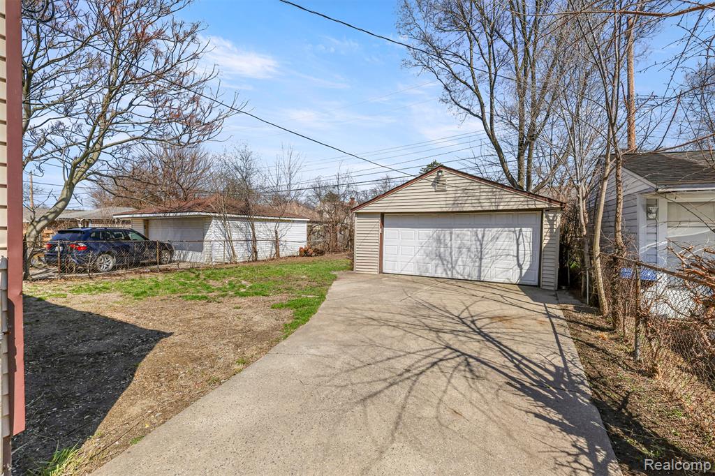 5708 Warwick Street, Detroit, MI 48228 — Photo 28