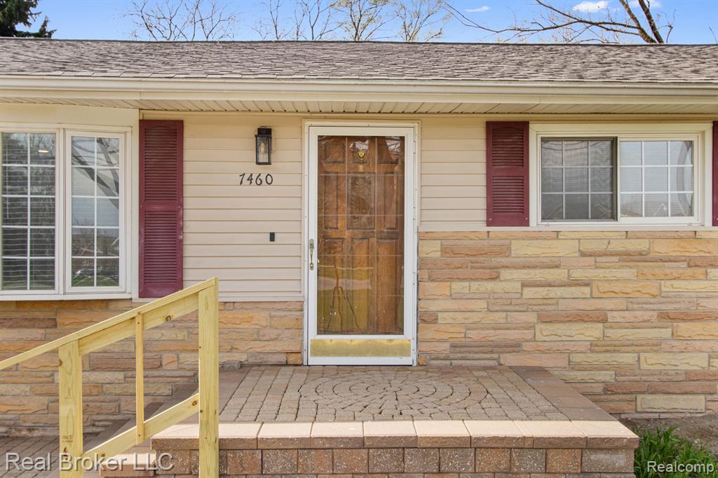 7460 22 MILE Road, Shelby Twp, MI 48317 — Photo 2