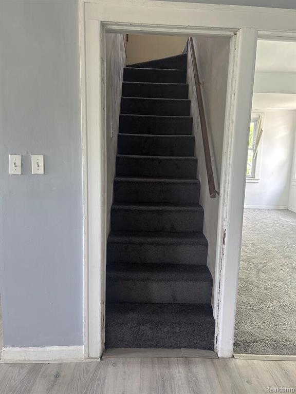 6828 Rutherford Street, Detroit, MI 48228 — Photo 4