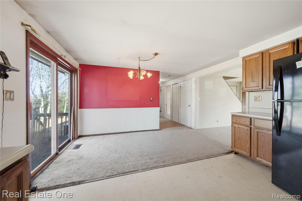 11458 College Avenue, Pinckney, MI 48169 — Photo 9