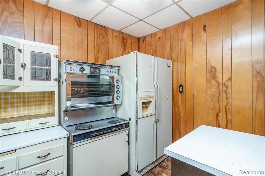 7310 Lakeshore Drive, Newport, MI 48166 — Photo 16