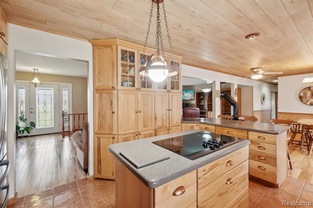 8460 ARBELA Road, Millington, MI 48746 — Photo 17