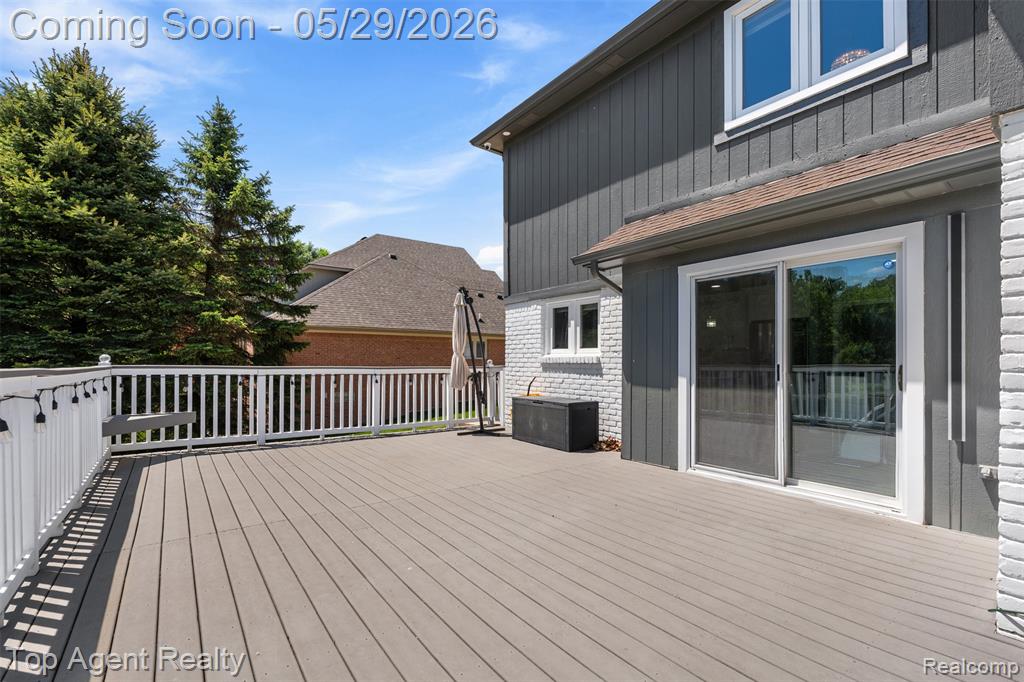 43912 Trillium Drive, Sterling Heights, MI 48314 — Photo 46
