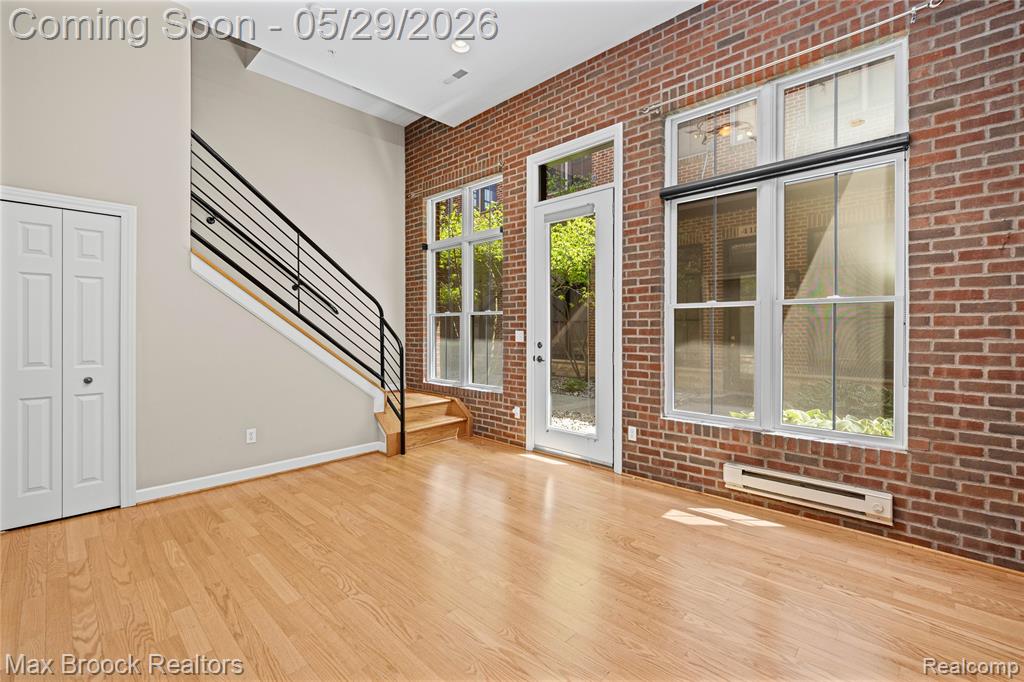 420 Lewis Court, Birmingham, MI 48009 — Photo 5