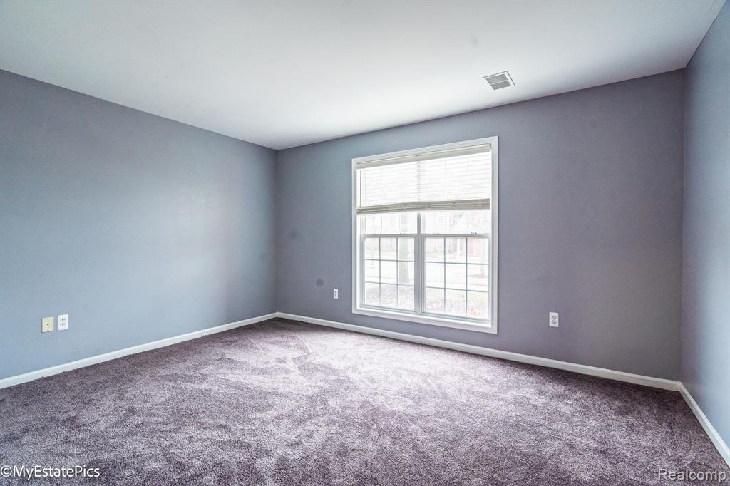 28231 CARLTON WAY Drive, Novi, MI 48377 — Photo 21