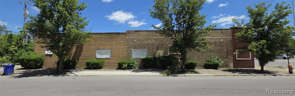 13303 Gratiot Avenue - Photo 4