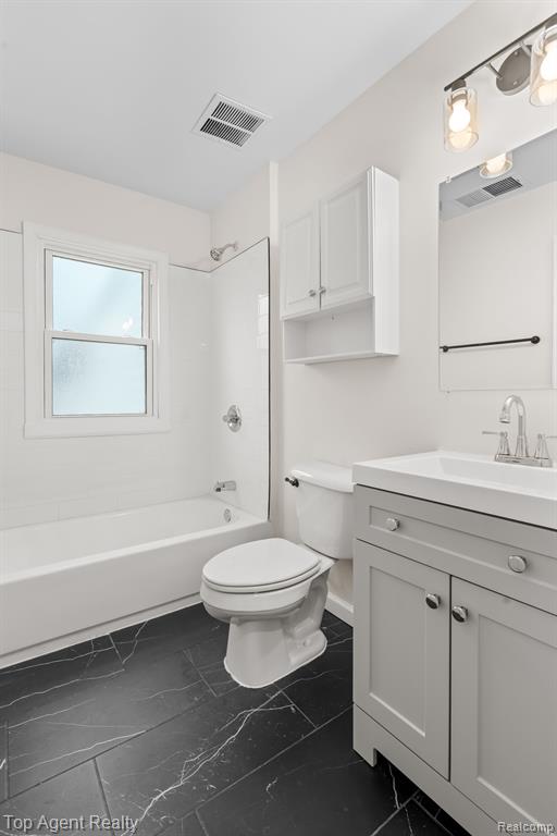 8684 LOZIER Avenue, Warren, MI 48089 — Photo 13