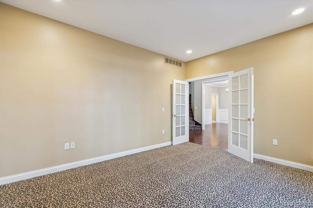 5203 N Bancroft, Bancroft, MI 48429 — Photo 17