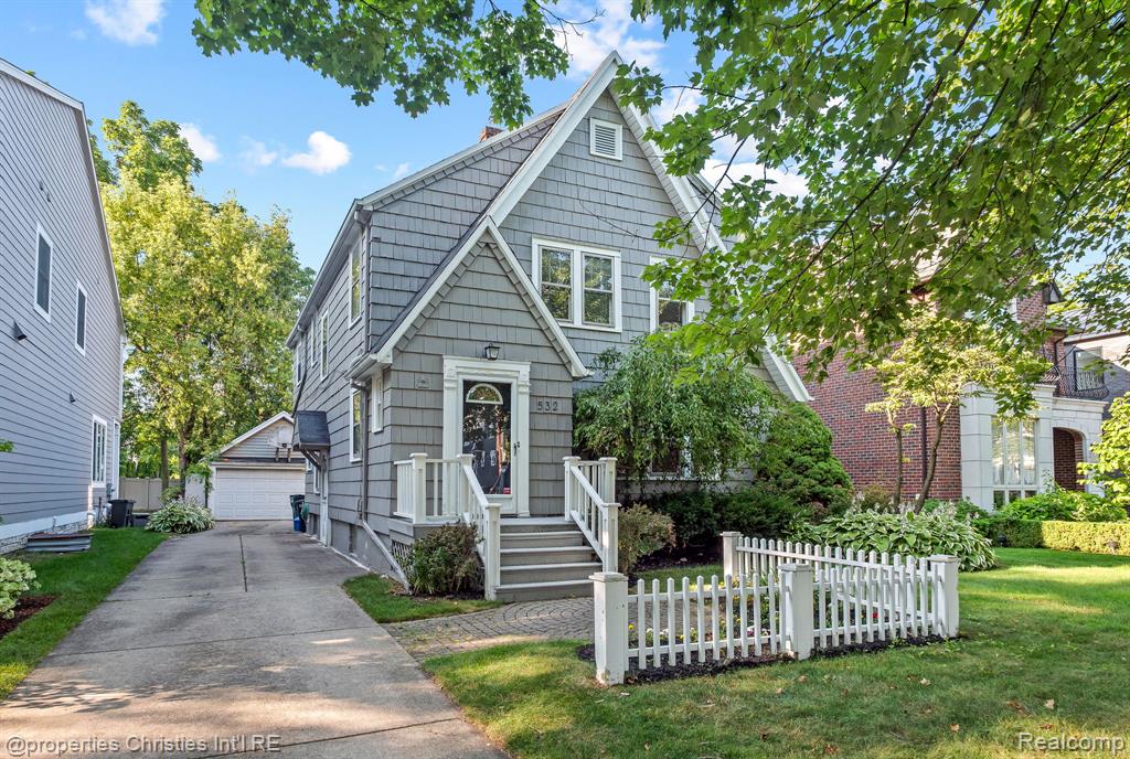 532 Wallace Street, Birmingham, MI 48009 — front exterior
