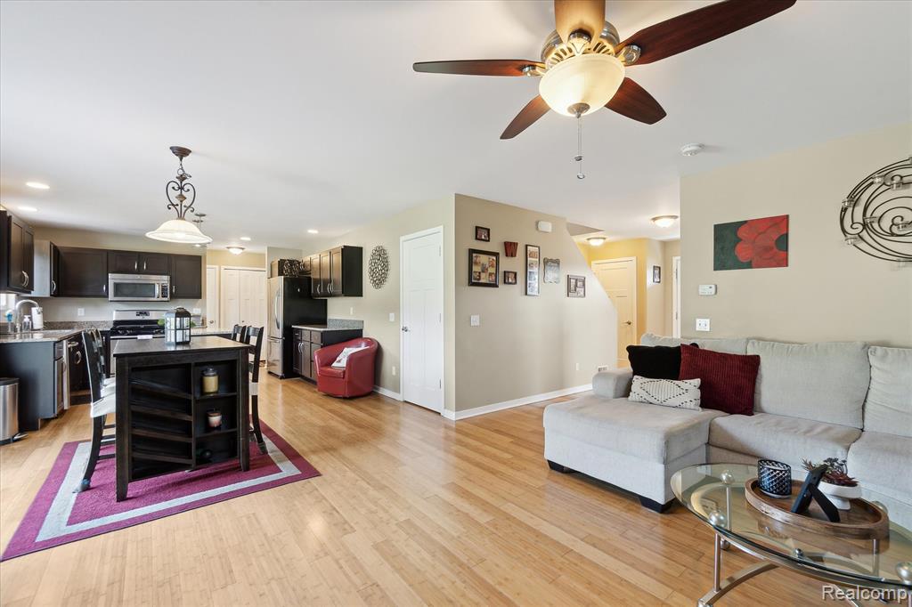5332 Northwood Road, Grand Blanc, MI 48439 — Photo 10