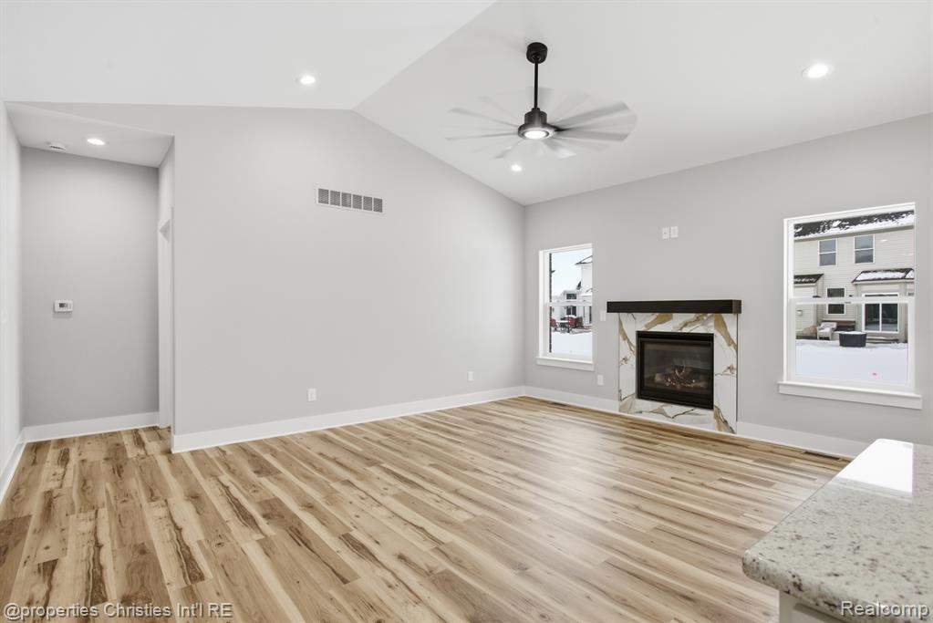 23150 Waterview Drive, New Boston, MI 48164 — Photo 19