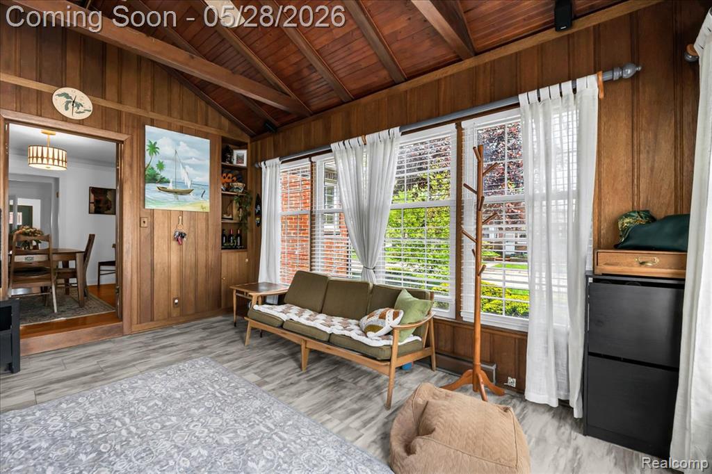 2101 Lochmoor Boulevard, Grosse Pointe Woods, MI 48236 — Photo 27