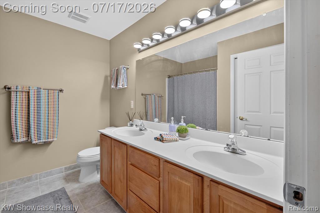 8265 Eastway Drive, White Lake, MI — Photo 26