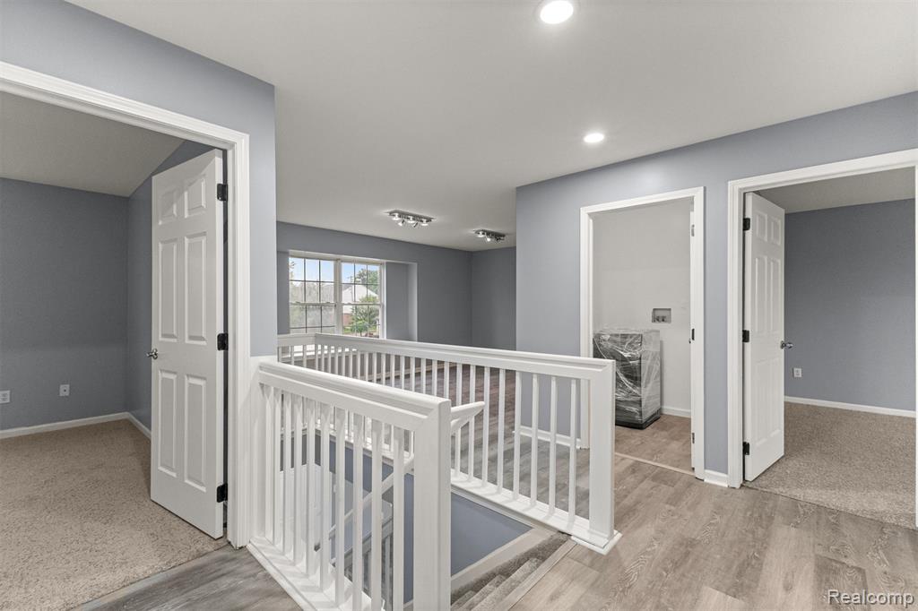 10913 Edlie Circle, Dearborn Heights, MI 48214 — Photo 19