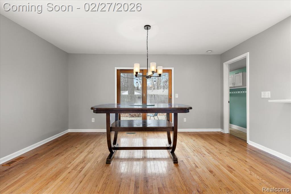 6885 Aeroview Street, West Bloomfield, MI 48324 — Photo 8