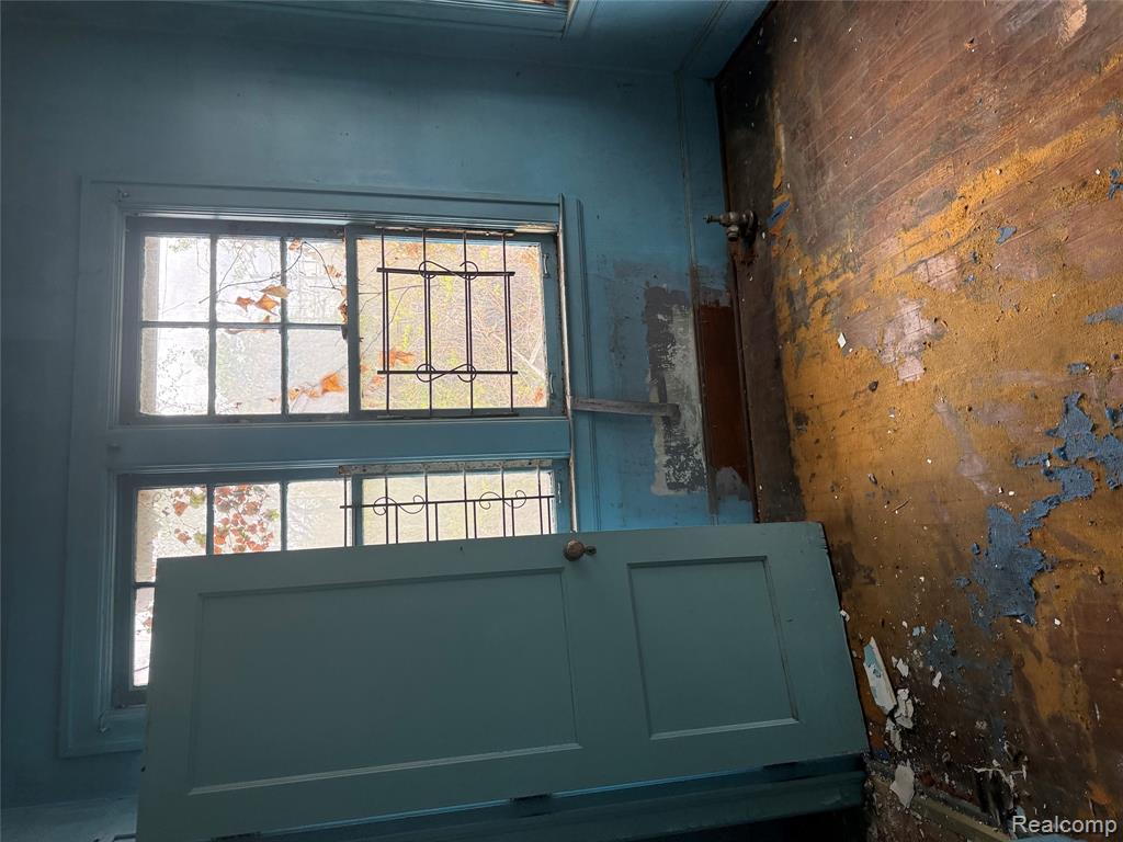 4420 Burns Street, Detroit, MI 48214 — Photo 12