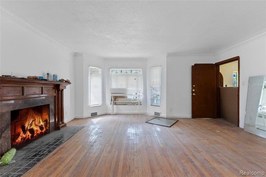 4002 W Buena Vista Street, Detroit, MI 48238 — Photo 11