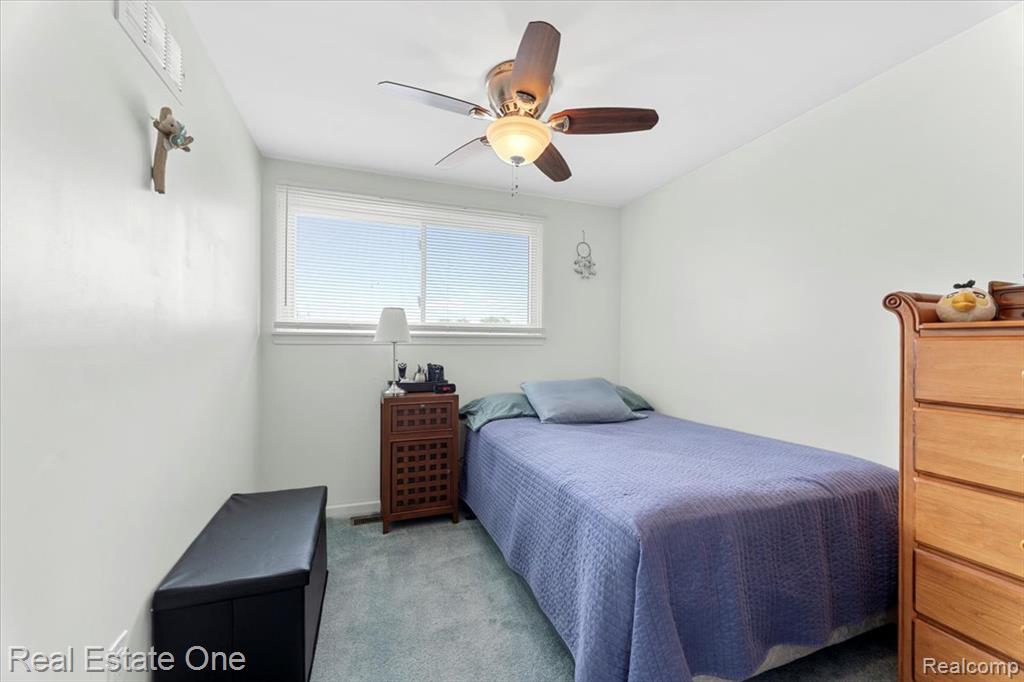9454 Birch Street, Taylor, MI 48180 — Photo 11