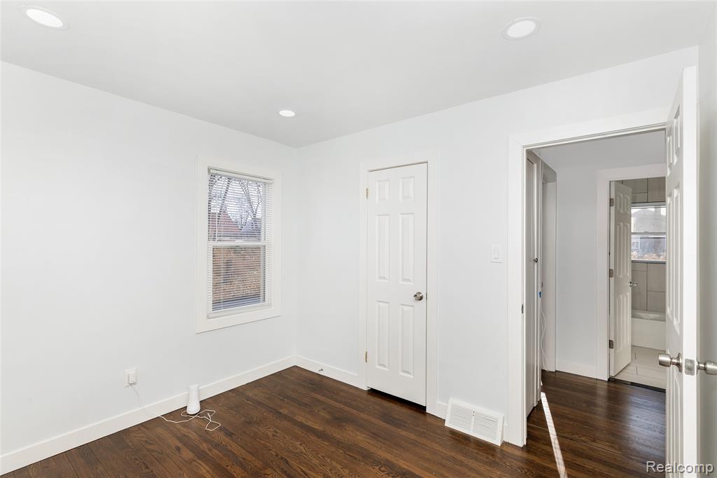 12058 Wayburn, Wayne, MI 48224 — Photo 15