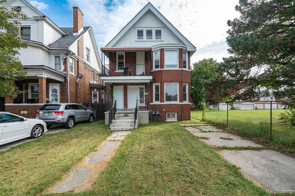 846 E Grand Boulevard, Detroit, MI 48207 — Photo 33