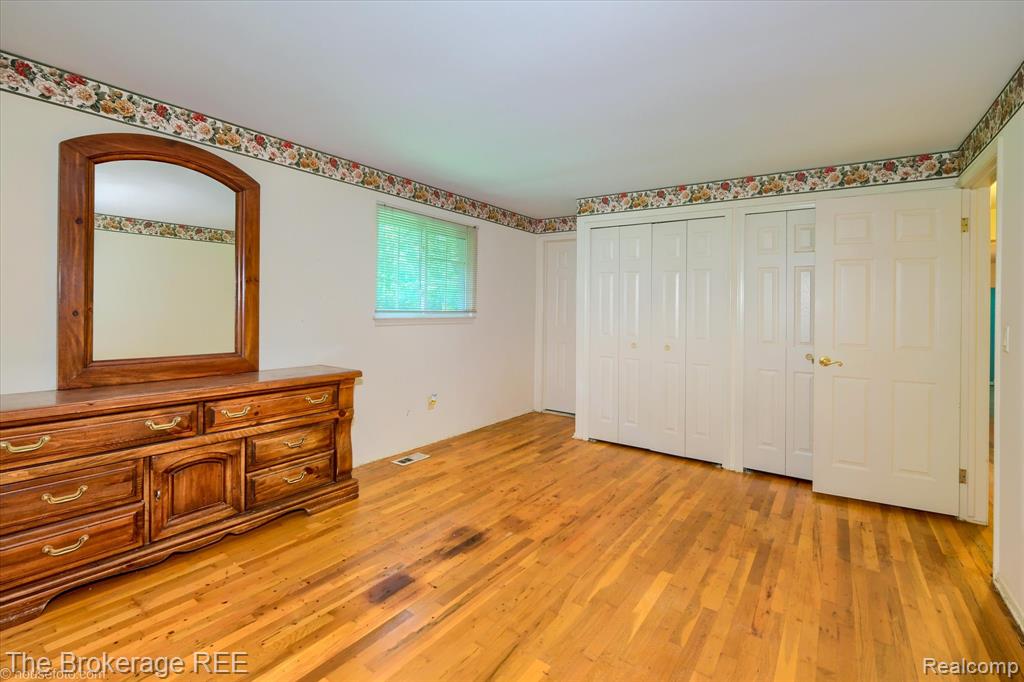 5312 Michael Court, Grand Blanc, MI 48439 — Photo 20