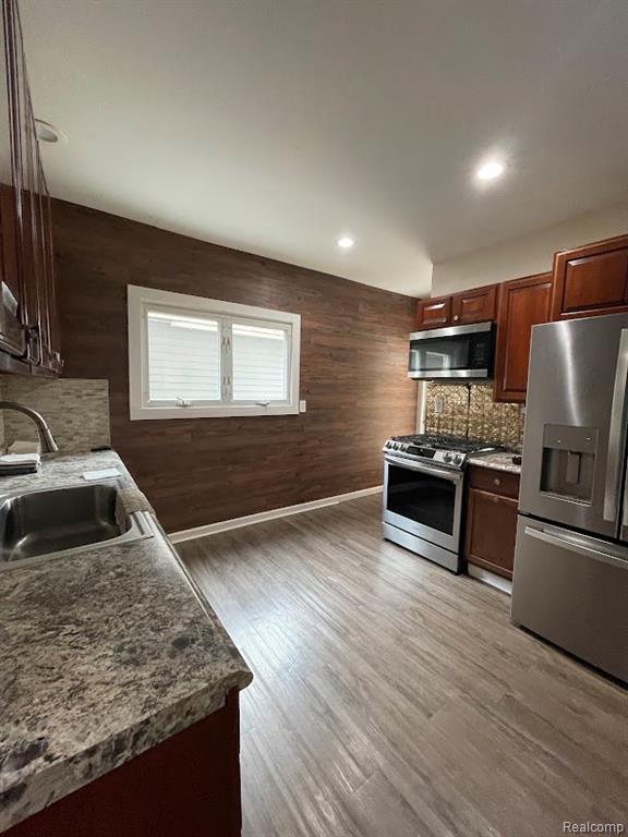 1255 Waterman Street - Photo 4