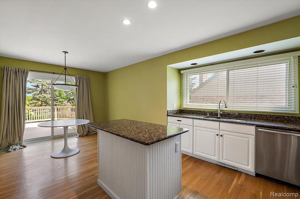 6952 Granger Drive, Troy, MI 48098 — Photo 14