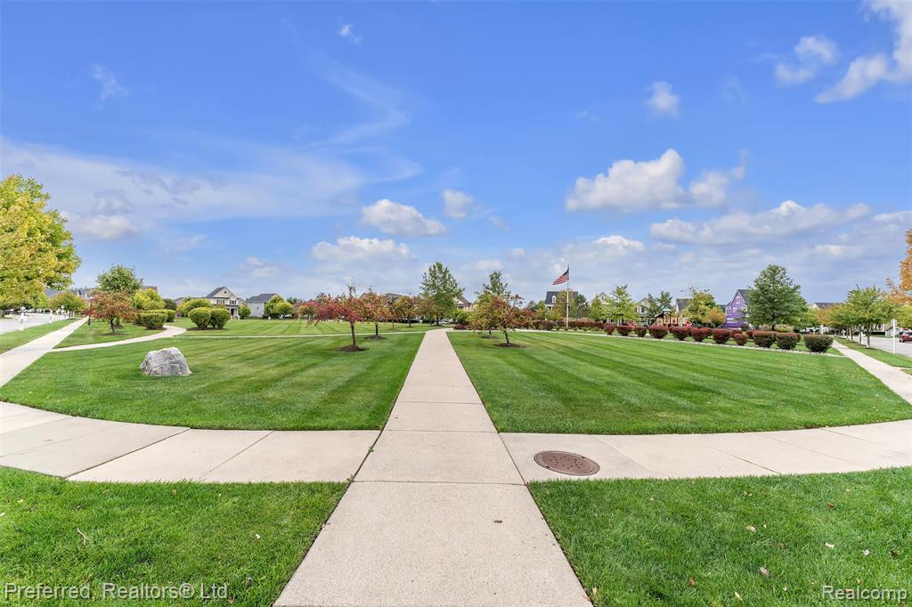 635 Constitution Street, Canton, MI 48188 — Photo 42