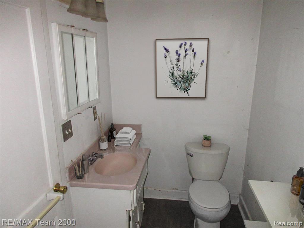 604 Smith Street, Monroe, MI 48161 — Photo 6