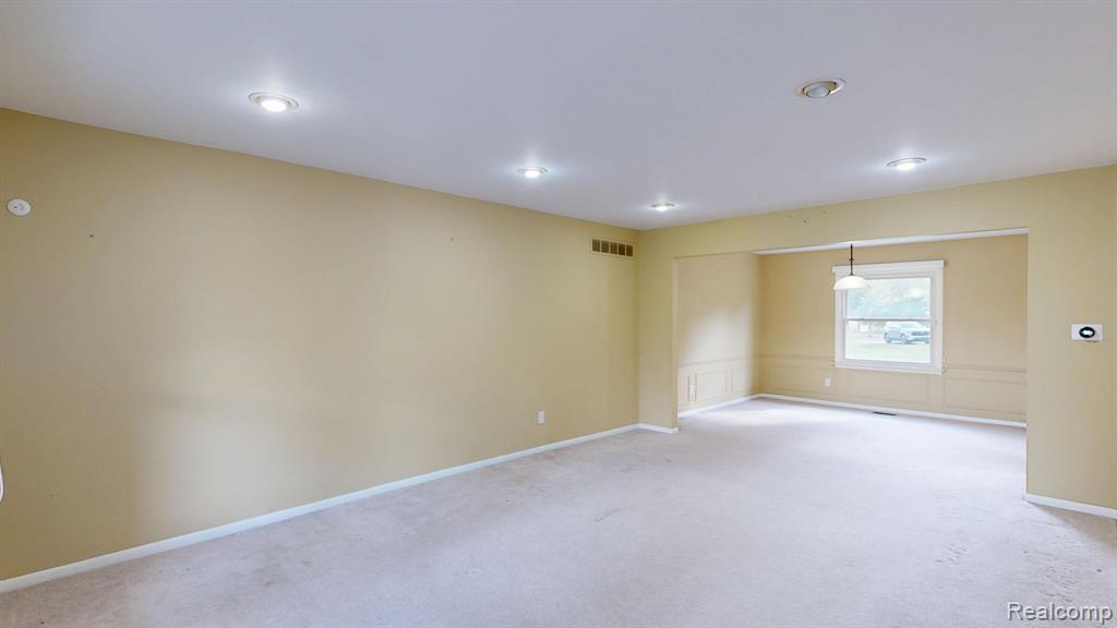4185 Pinehurst Court, West Bloomfield, MI — Photo 25