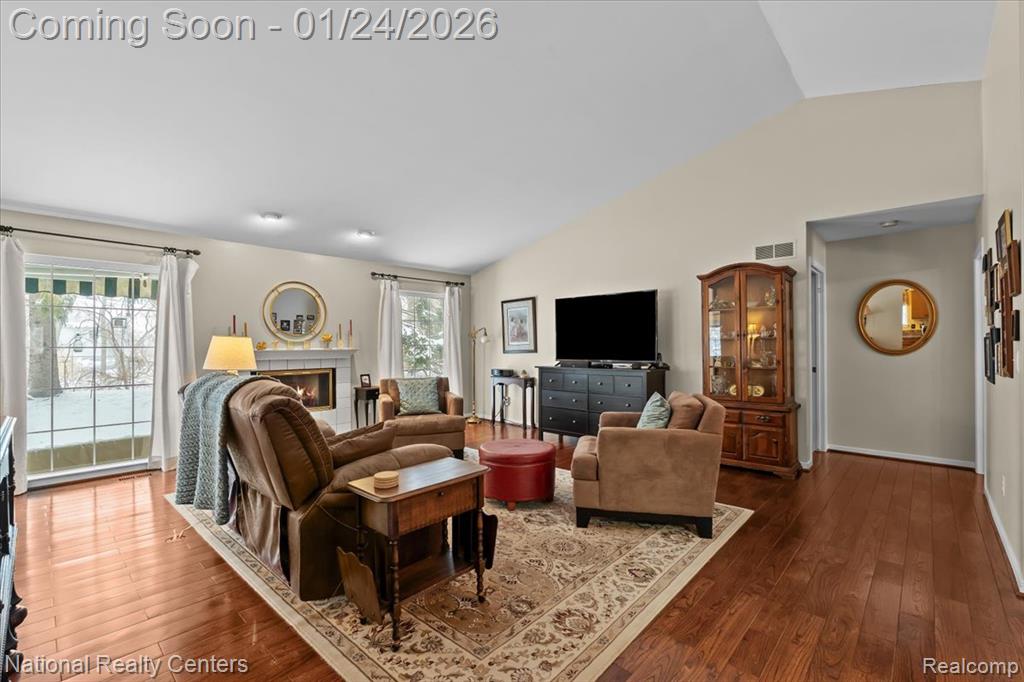 485 Winwood Circle, 115, Walled Lake, MI 48390 — Photo 8