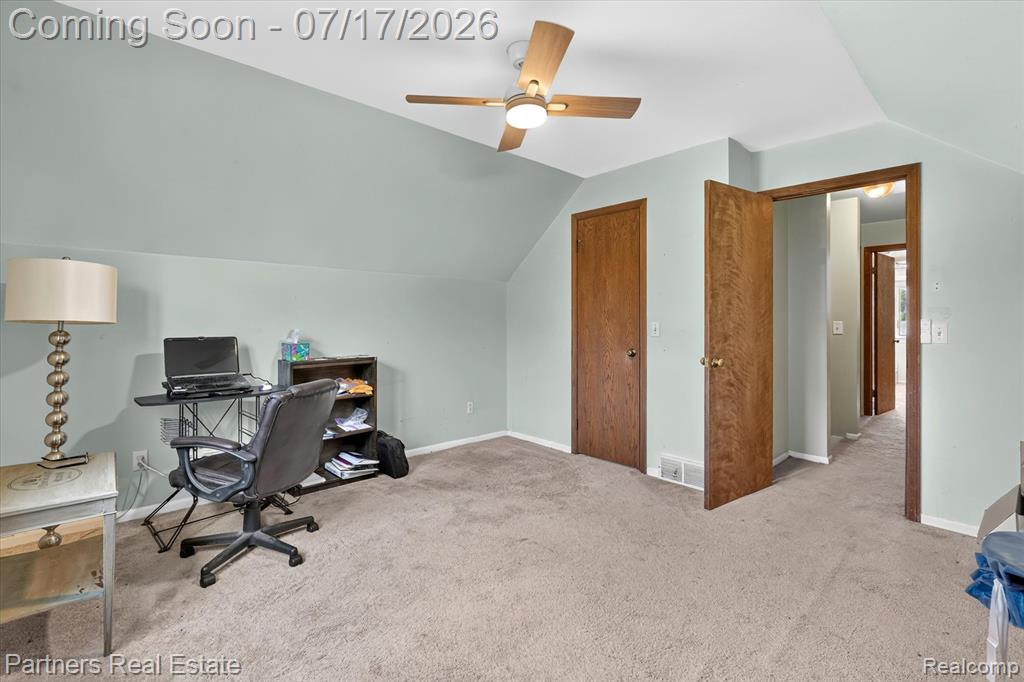 9145 Apple Orchard Drive, Fenton, MI 48430 — Photo 28