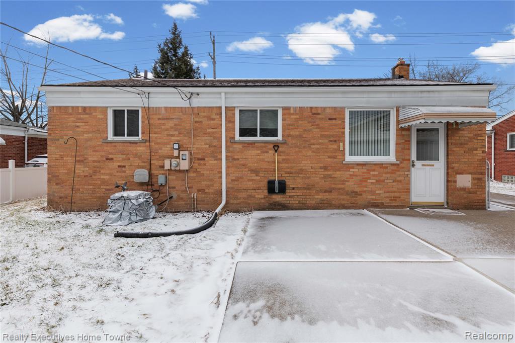 4611 E 13 Mile Road, Warren, MI 48092 — Photo 23