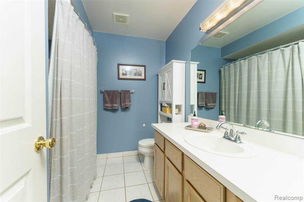 41777 Princess Drive, Canton, MI 48188 — Photo 17